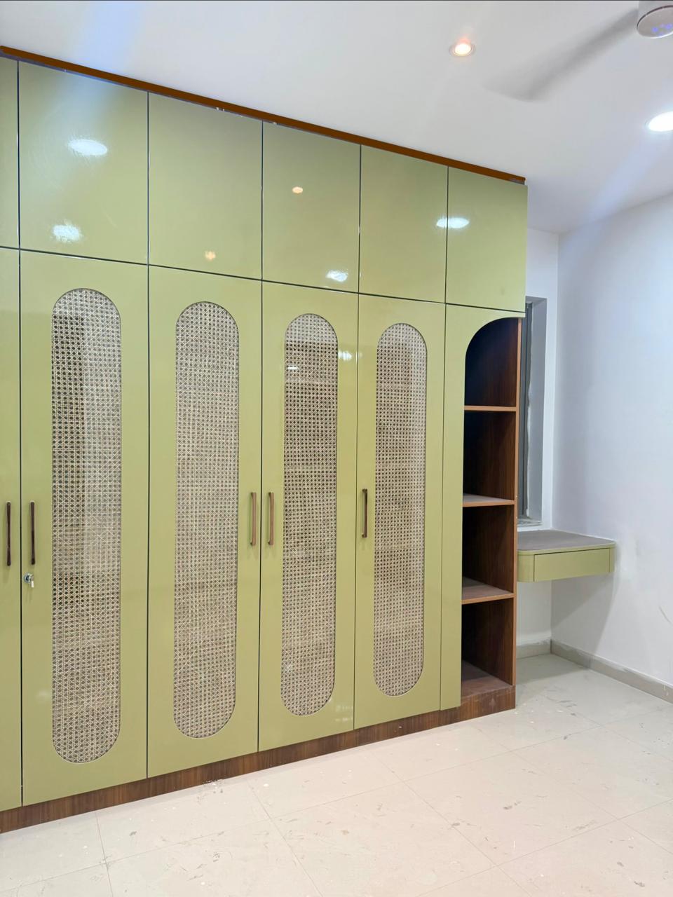 Preston IVY VILLA 60